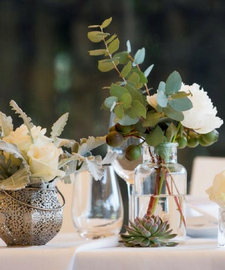 3 Modern Ideas for Floral Table Settings - Sydney Markets